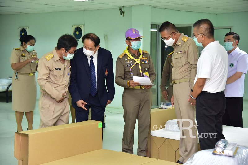 20210426-Governor inspects field hospitals-135.JPG